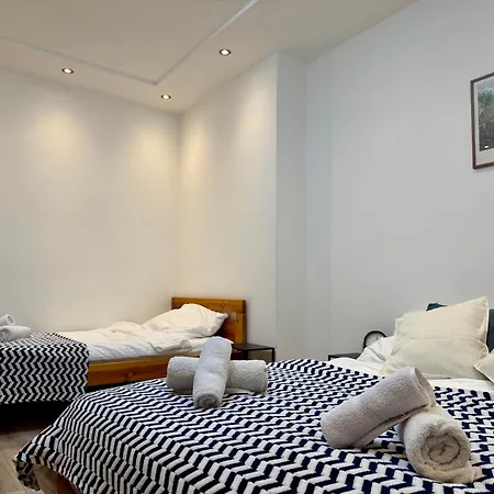 Modern Flat In * 프라하